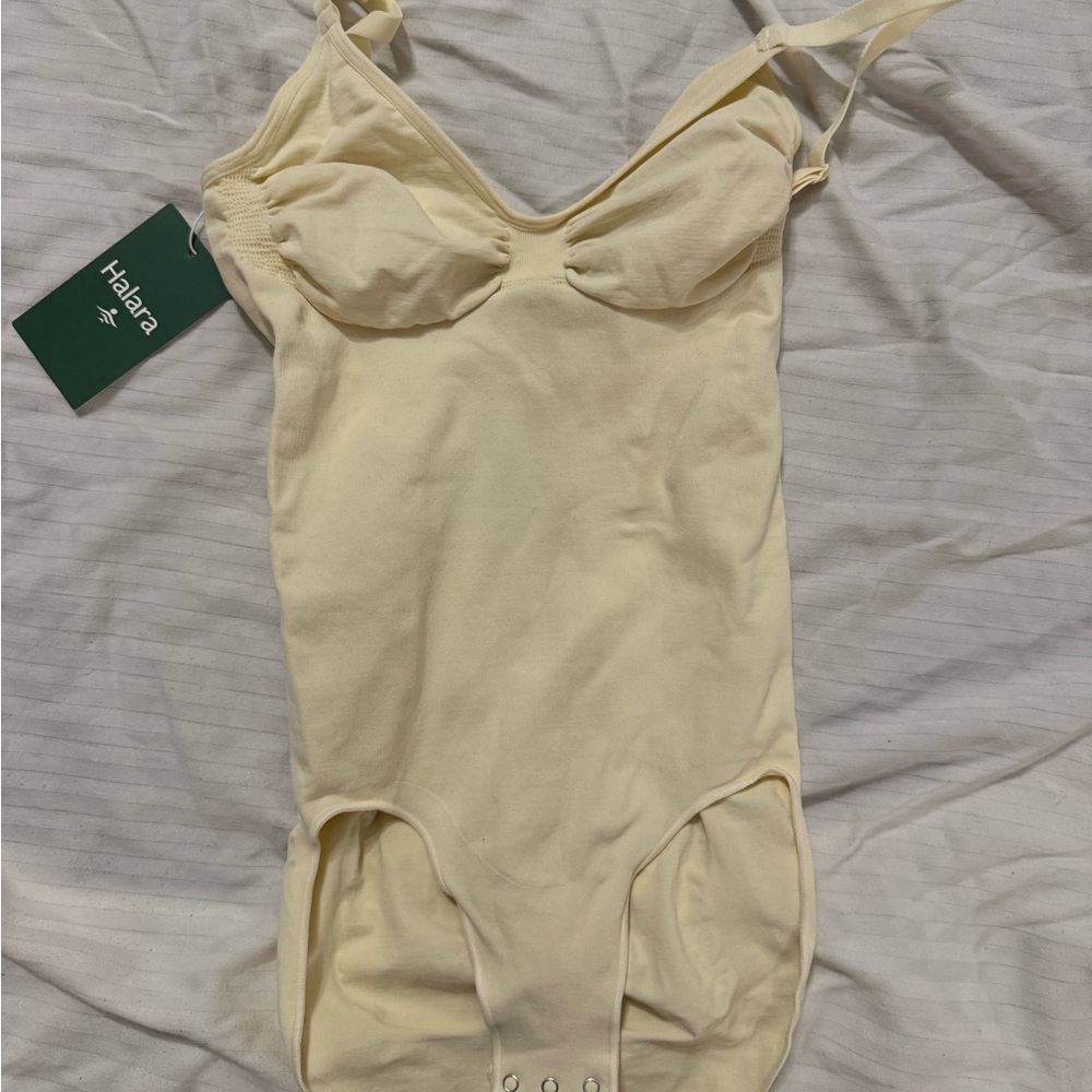 HALARA OneForm Seamless Flow Tummy Control Butt Lifting Shapewear